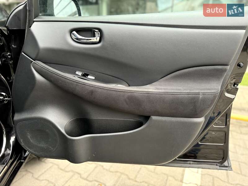 Хэтчбек Nissan Leaf 2017 в Дубровице фото 42 Хэтчбек Nissan Leaf 2017 в Дубровице