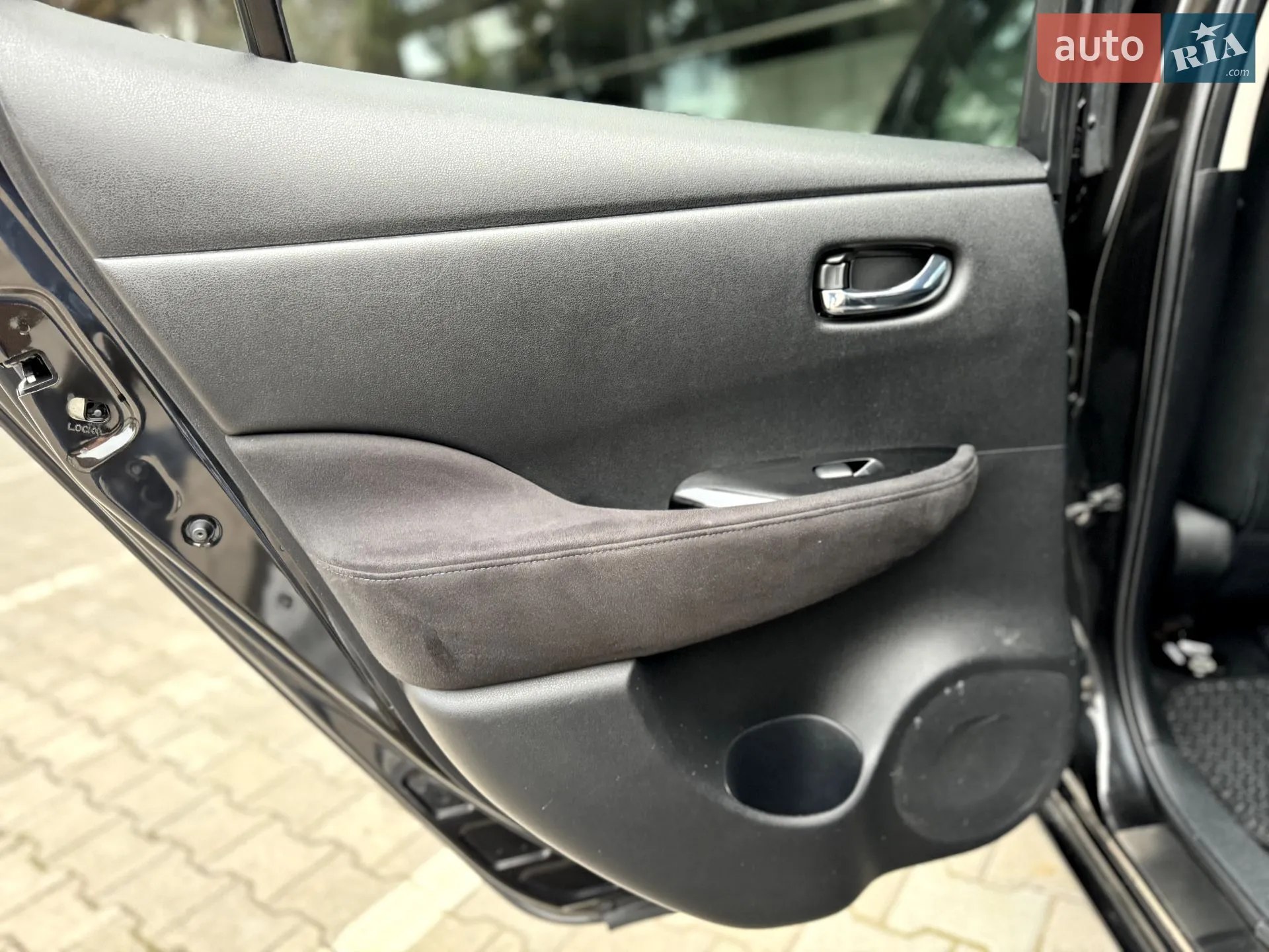 2017 Nissan Leaf - мініатюра 46