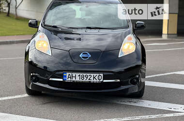 Хэтчбек Nissan Leaf 2013 в Киеве