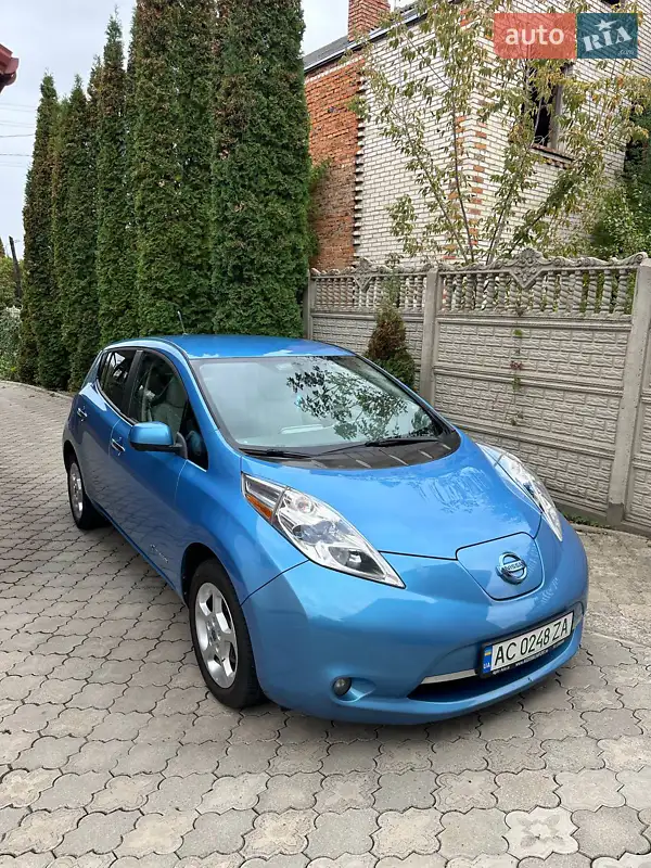 Nissan Leaf
