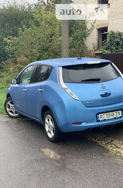 Хэтчбек Nissan Leaf 2013 в Луцке