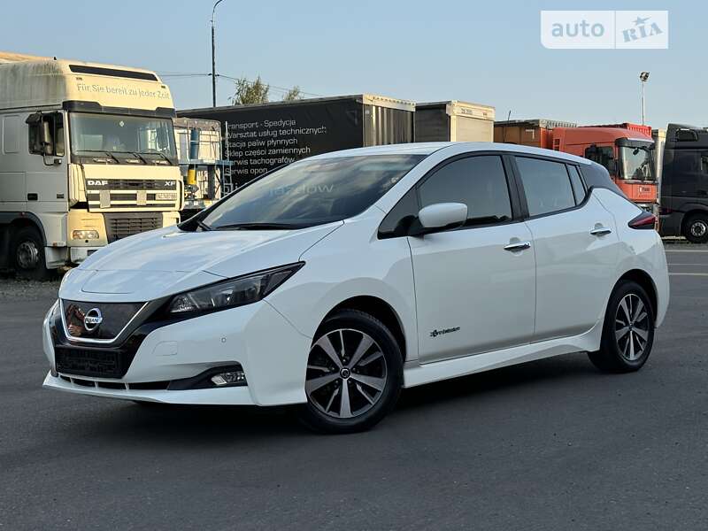 Хэтчбек Nissan Leaf 2019 в Ковеле