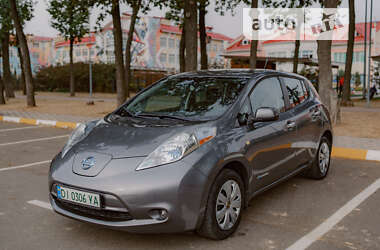 Хетчбек Nissan Leaf 2014 в Києві