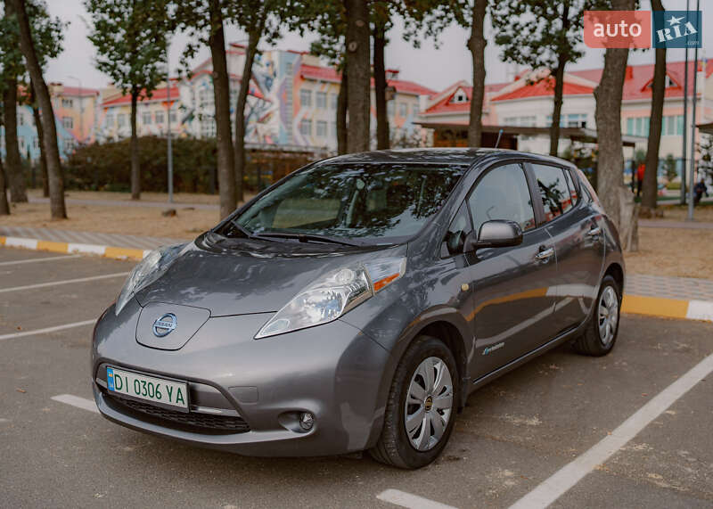 Nissan Leaf 2014