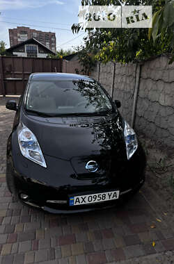 Хэтчбек Nissan Leaf 2012 в Харькове