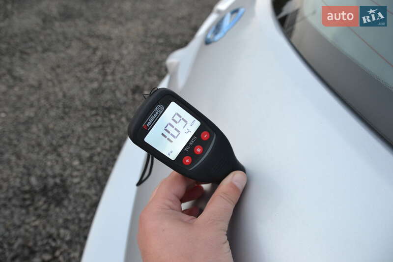Хэтчбек Nissan Leaf 2015 в Луцке