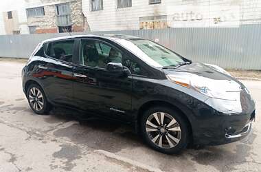 Хетчбек Nissan Leaf 2015 в Сумах