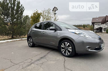 Хетчбек Nissan Leaf 2015 в Харкові