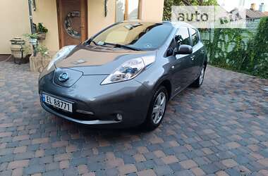 Хетчбек Nissan Leaf 2015 в Рівному