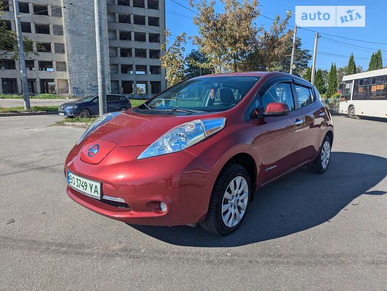 Nissan Leaf 2014
