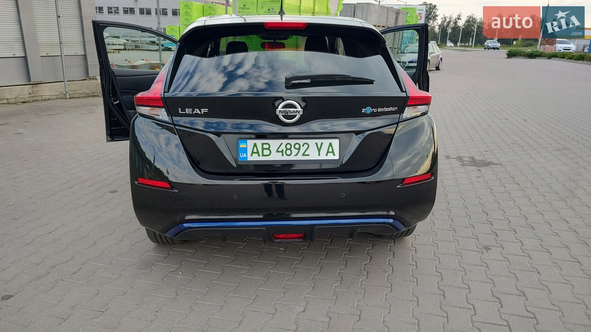 2020 Nissan Leaf - мініатюра 2