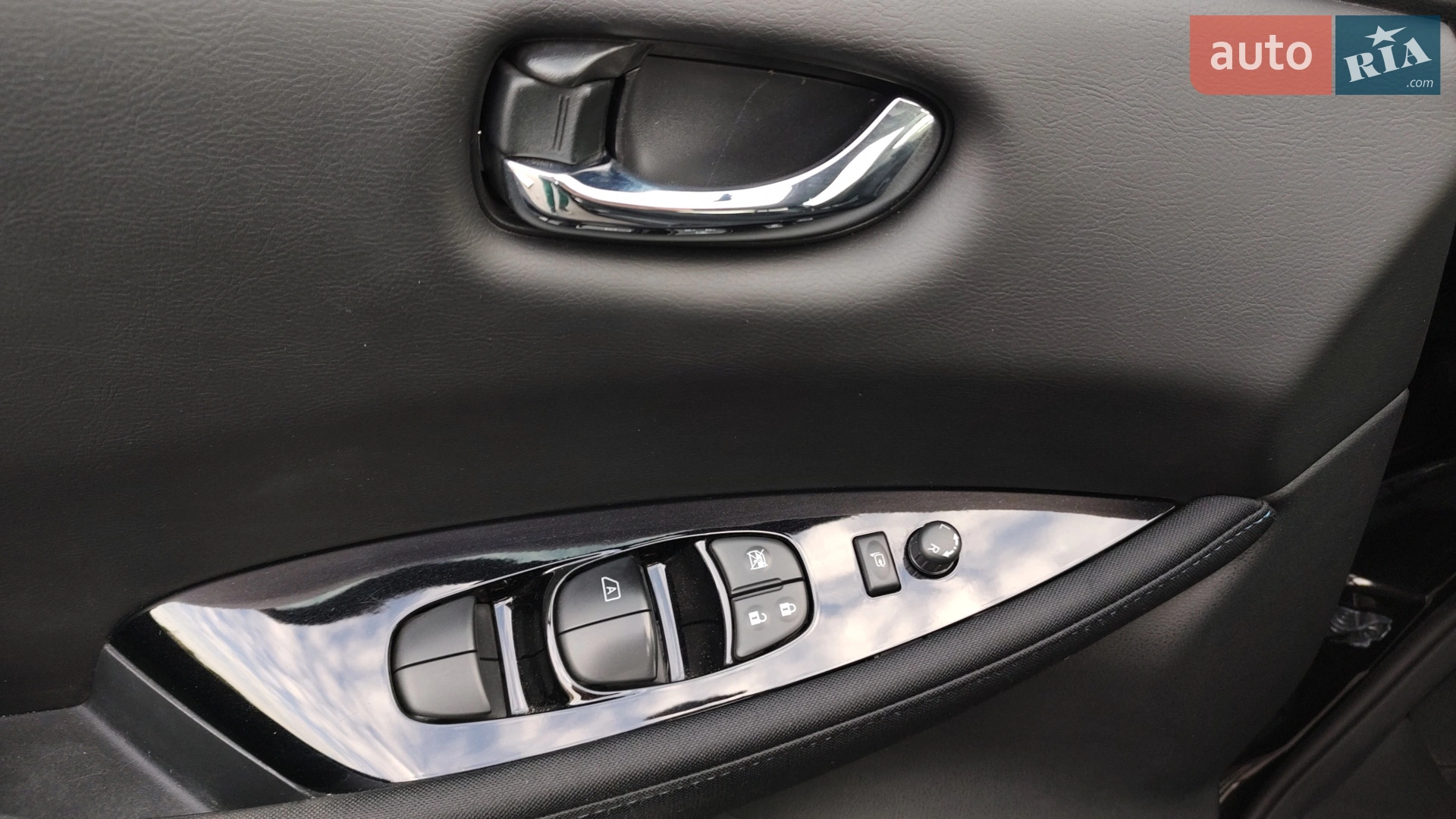 2020 Nissan Leaf - мініатюра 7