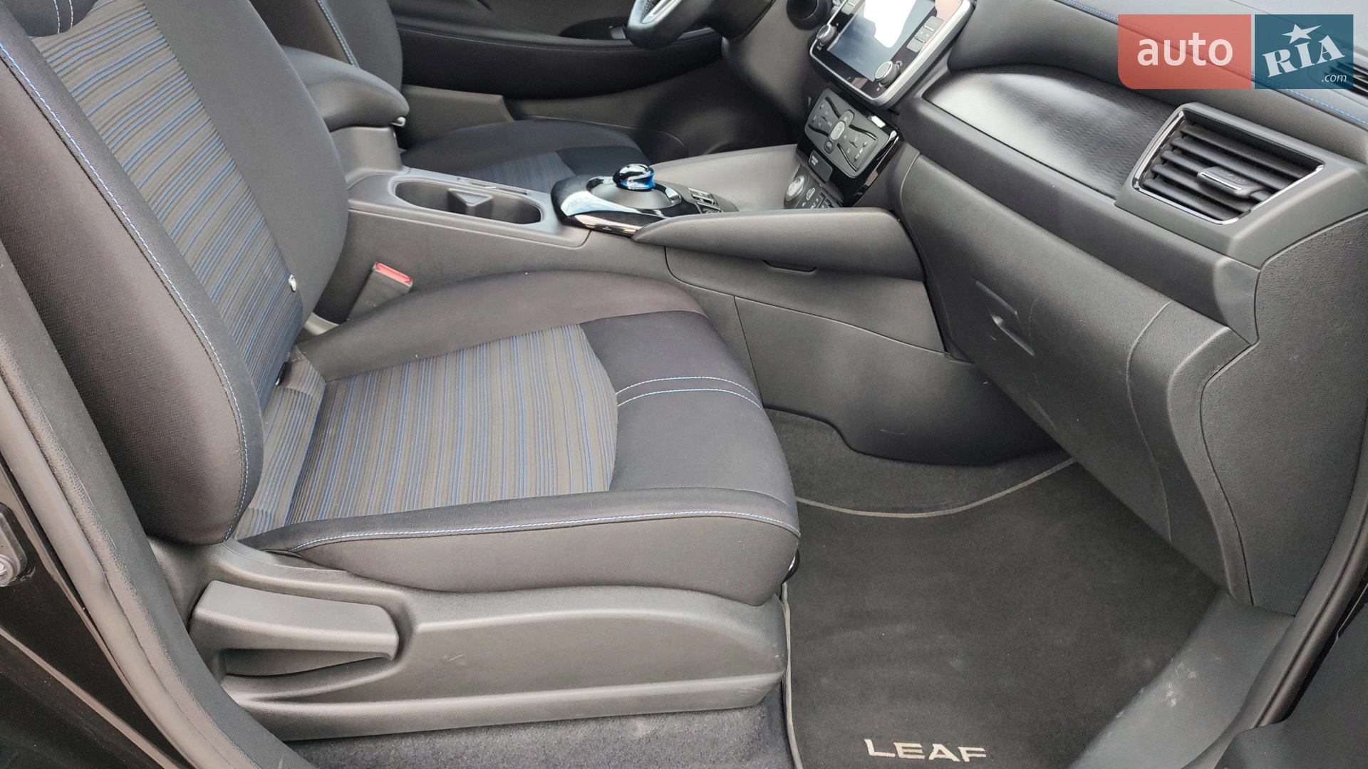 2020 Nissan Leaf - мініатюра 12
