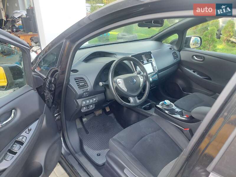 Хетчбек Nissan Leaf 2014 в Вінниці