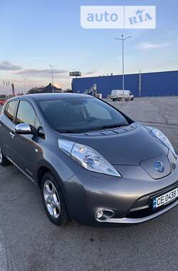 Хетчбек Nissan Leaf 2014 в Чернівцях