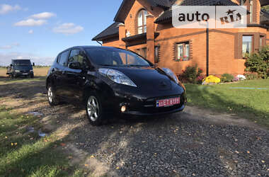 Хэтчбек Nissan Leaf 2012 в Луцке