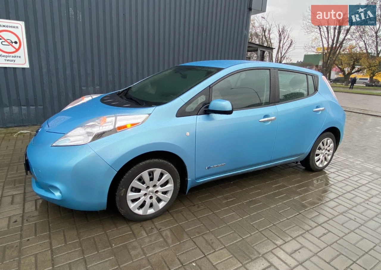 2016 Nissan Leaf - мініатюра 10