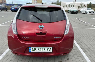 Хетчбек Nissan Leaf 2012 в Вінниці