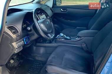 Хэтчбек Nissan Leaf 2014 в 