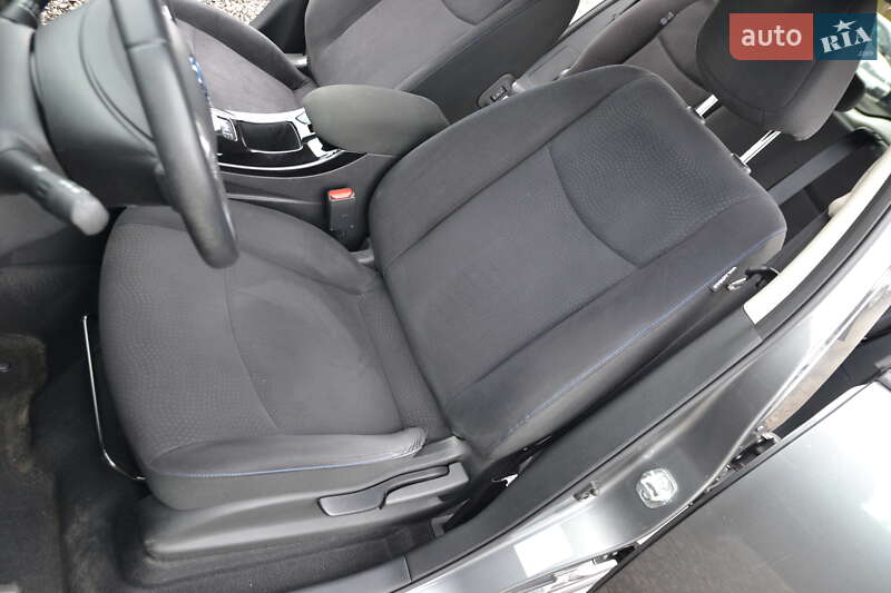 Хэтчбек Nissan Leaf 2016 в Луцке фото 25 Хэтчбек Nissan Leaf 2016 в Луцке