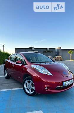 Хэтчбек Nissan Leaf 2012 в Луцке