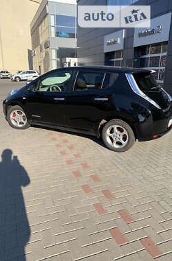 Хэтчбек Nissan Leaf 2012 в Хмельницком