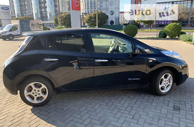 Хетчбек Nissan Leaf 2012 в Хмельницькому