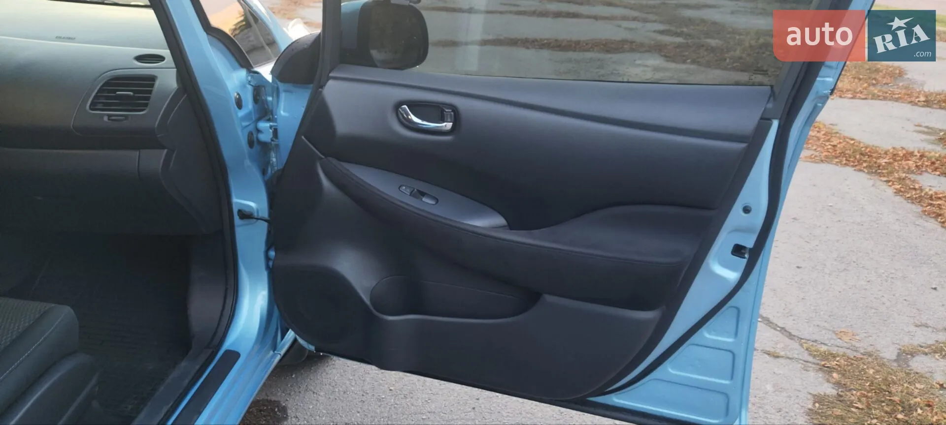 2015 Nissan Leaf - мініатюра 8