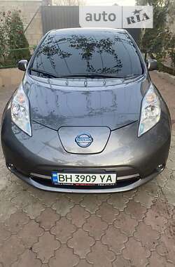 Хетчбек Nissan Leaf 2017 в Одесі