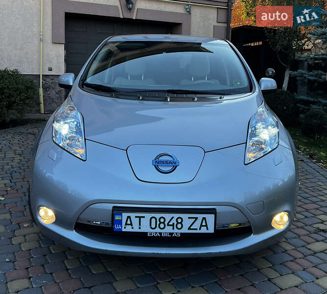 Nissan Leaf 2012