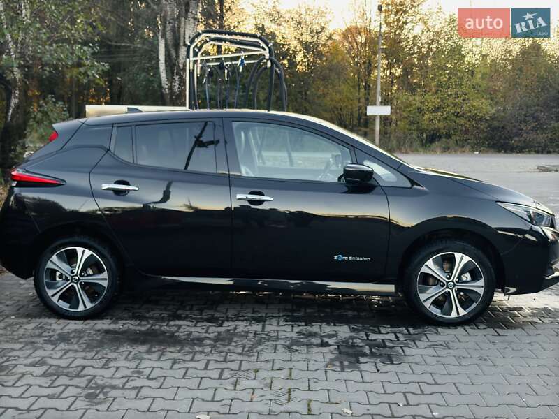 Хэтчбек Nissan Leaf 2018 в Бориславе