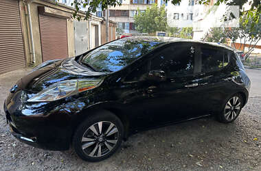 Хетчбек Nissan Leaf 2014 в Одесі