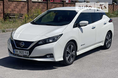 Хетчбек Nissan Leaf 2019 в Рівному