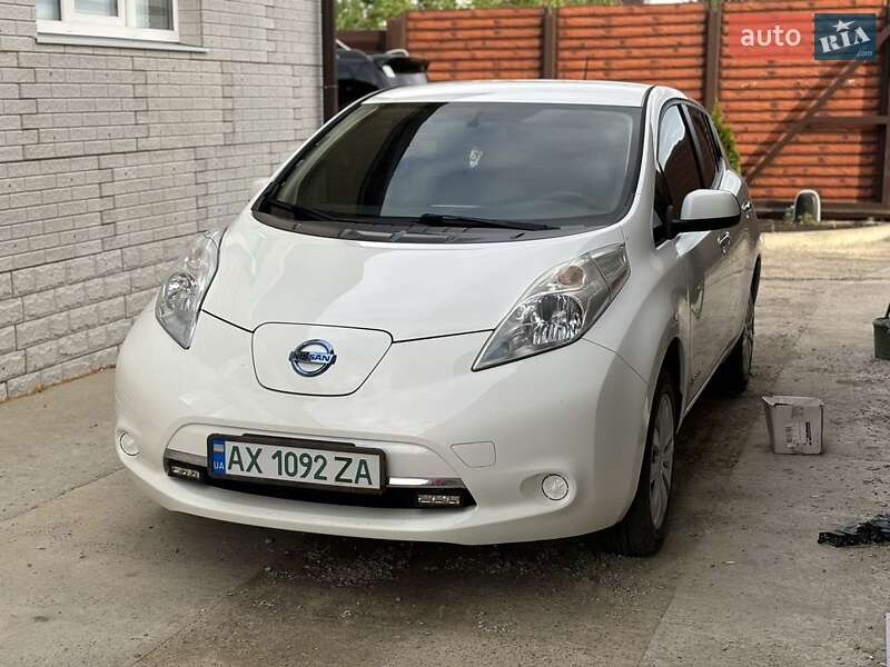 Nissan Leaf 2014
