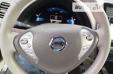 Хетчбек Nissan Leaf 2012 в Луцьку