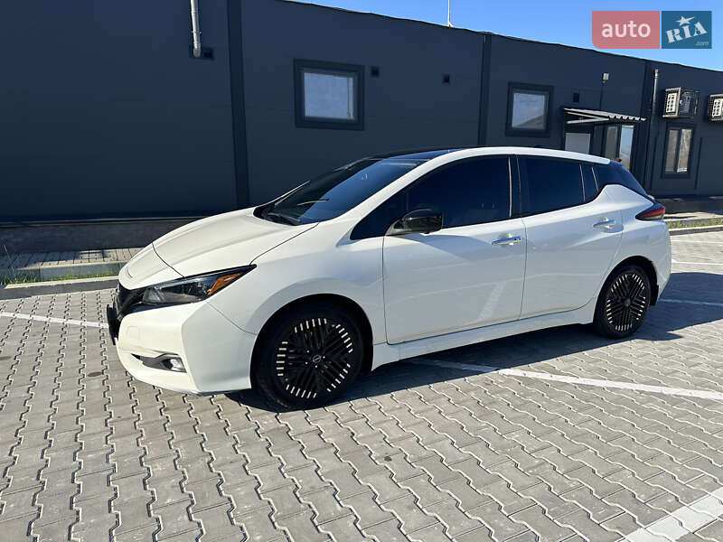 Nissan Leaf 2023