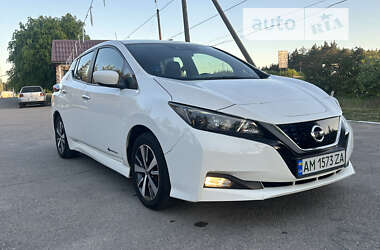 Хэтчбек Nissan Leaf 2019 в Кобеляках