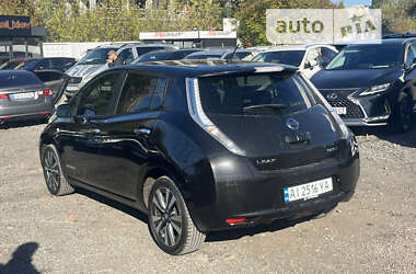 Хэтчбек Nissan Leaf 2015 в Киеве