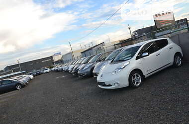 Хетчбек Nissan Leaf 2013 в Луцьку