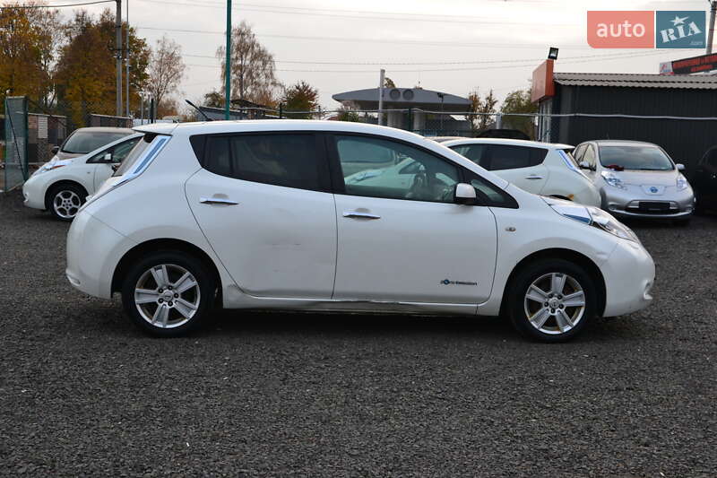 Хэтчбек Nissan Leaf 2013 в Луцке