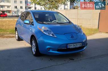 Хэтчбек Nissan Leaf 2012 в Белгороде-Днестровском