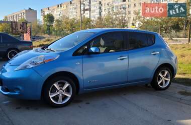 Хэтчбек Nissan Leaf 2012 в Белгороде-Днестровском