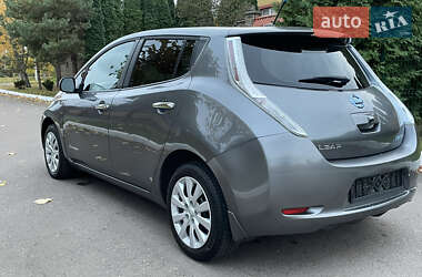 Хэтчбек Nissan Leaf 2014 в Ровно