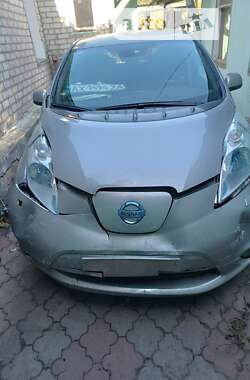 Хетчбек Nissan Leaf 2015 в Харкові