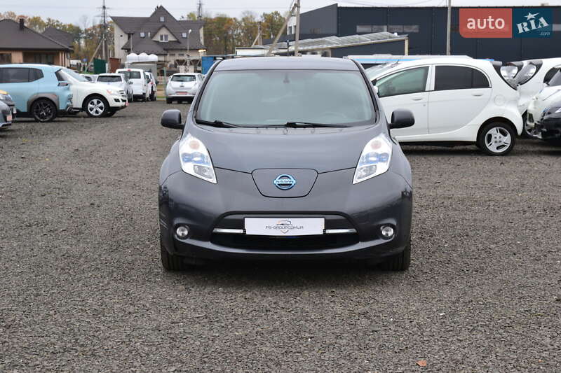 Хетчбек Nissan Leaf 2014 в Луцьку