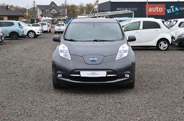 Хетчбек Nissan Leaf 2014 в 