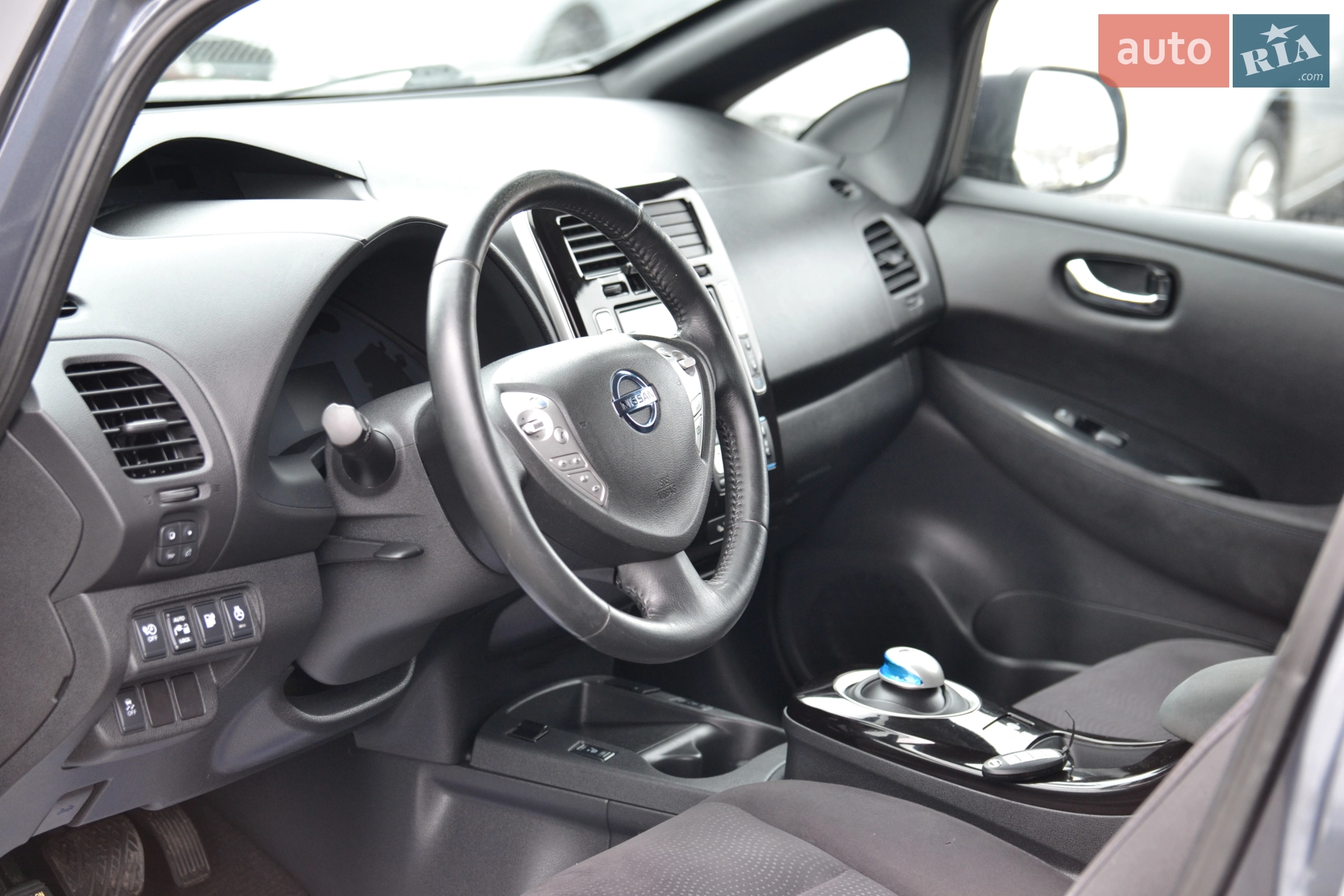 2013 Nissan Leaf - мініатюра 16