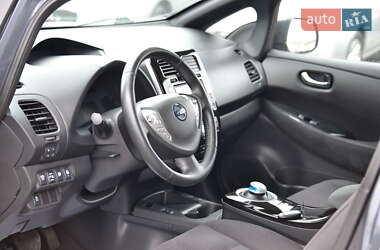 Хетчбек Nissan Leaf 2014 в 