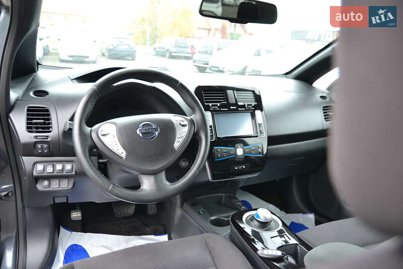 Хетчбек Nissan Leaf 2014 в Луцьку