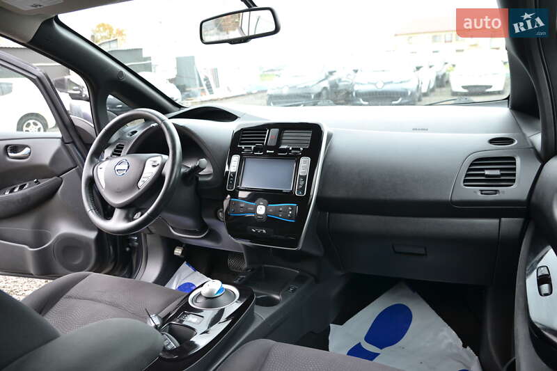Хетчбек Nissan Leaf 2014 в Луцьку